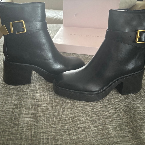 NWT: Black booties size 9.5 - Picture 2 of 5